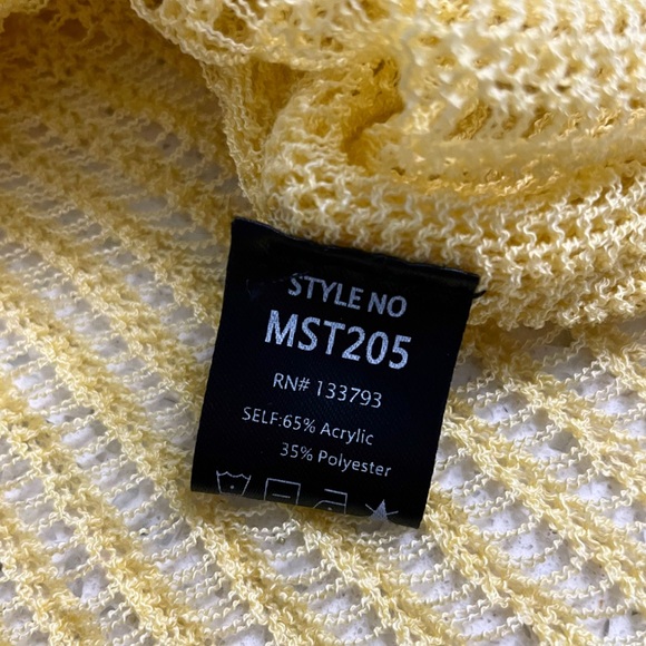 POL Loose Fit See-Through Boat Neck Sweater Women’s S Yellow - Picture 11 of 11